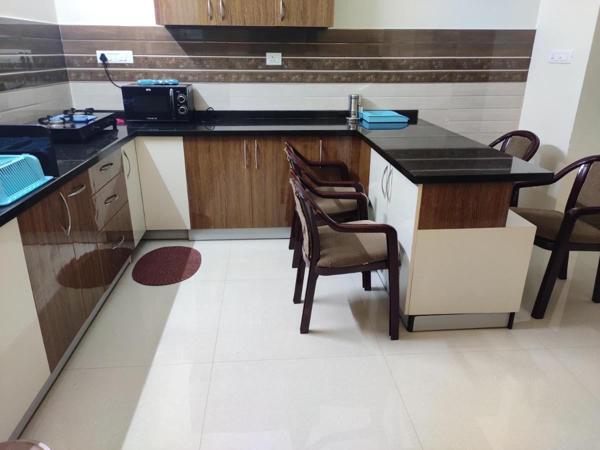 Aikya Appartement Mangalore Buitenkant foto