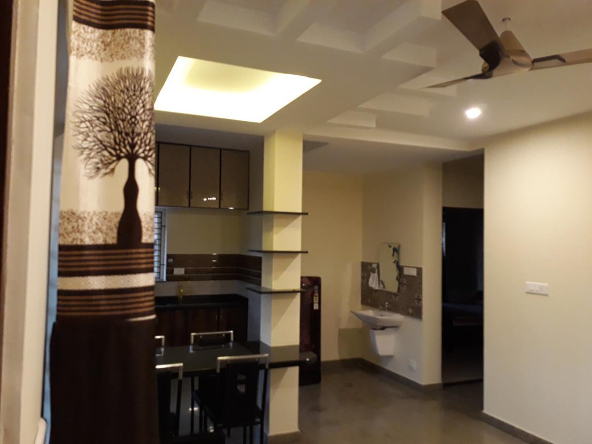 Aikya Appartement Mangalore Buitenkant foto