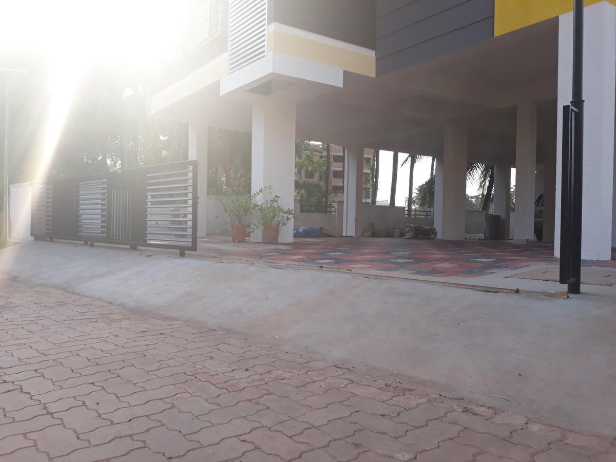 Aikya Appartement Mangalore Buitenkant foto