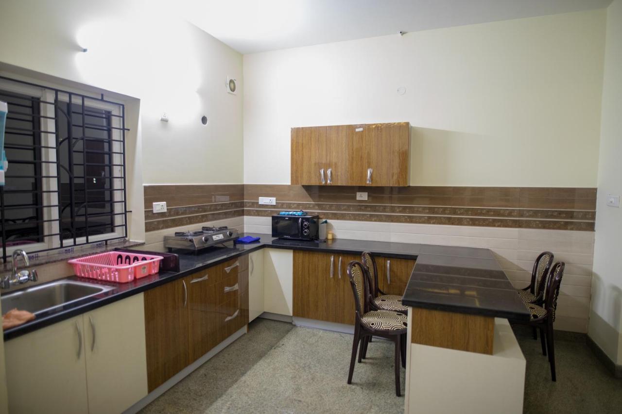 Aikya Appartement Mangalore Buitenkant foto